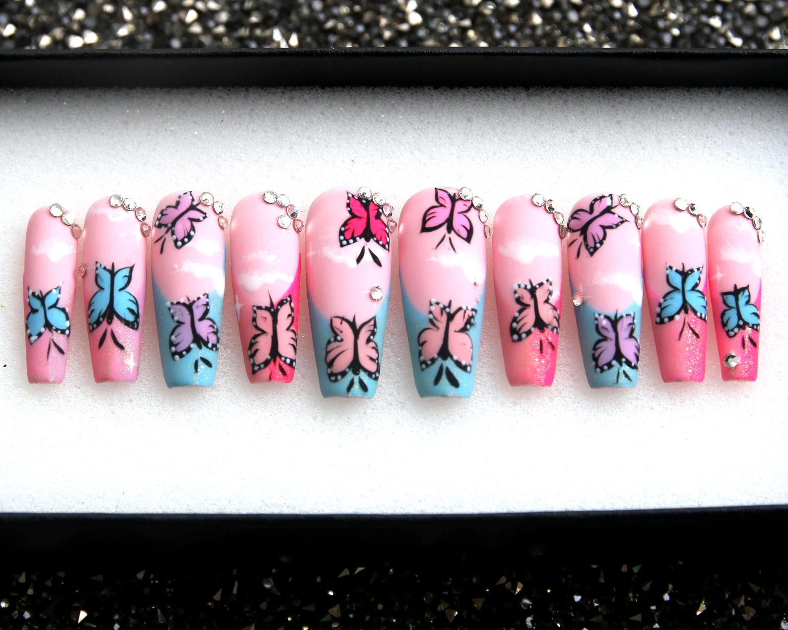 A Dreamy Day Press On Nails - Handmade Coffin Fake Nails