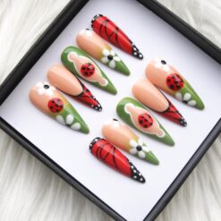 Alternative view of Ladybug Butterfly Daisy Garden Press on Nails | Floral Nail Art