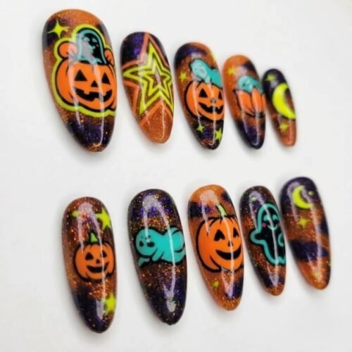Ready-to-apply press-on nails featuring ghosts, stars, and moons set against a mystical galaxy backdrop. These Halloween-themed nails are hand-painted.