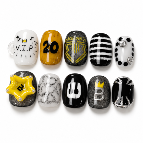 press-on nails with crown and star designs