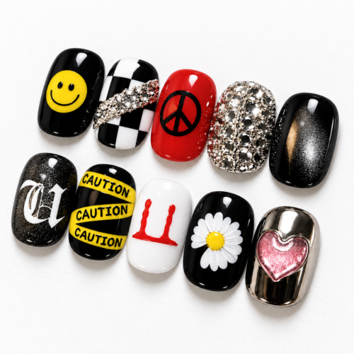 GD press-on nails with floral patterns