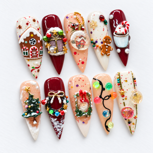 Gingerbread house, gingerbread figure, snow globe press on nails