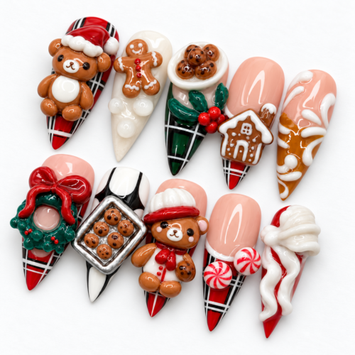 Teddy bears, gingerbread cookies, peppermint candies press on nails