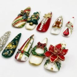 Christmas Tree, Wreath & Poinsettia Press-On Nails